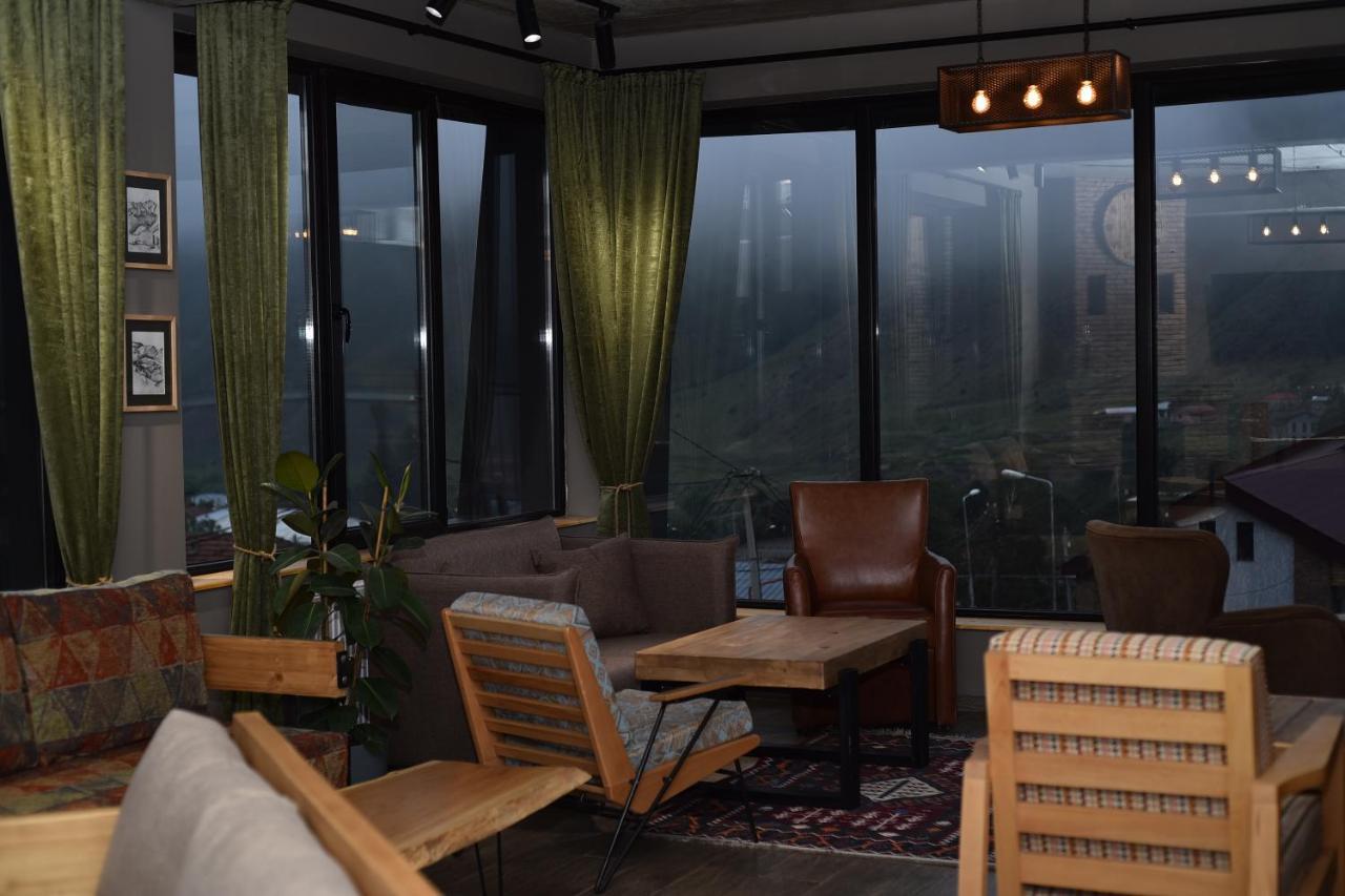 Northgate Hotel Kazbegi Esterno foto